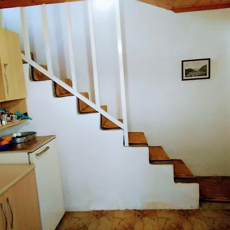 Habitación en casa particular Josiph Berat